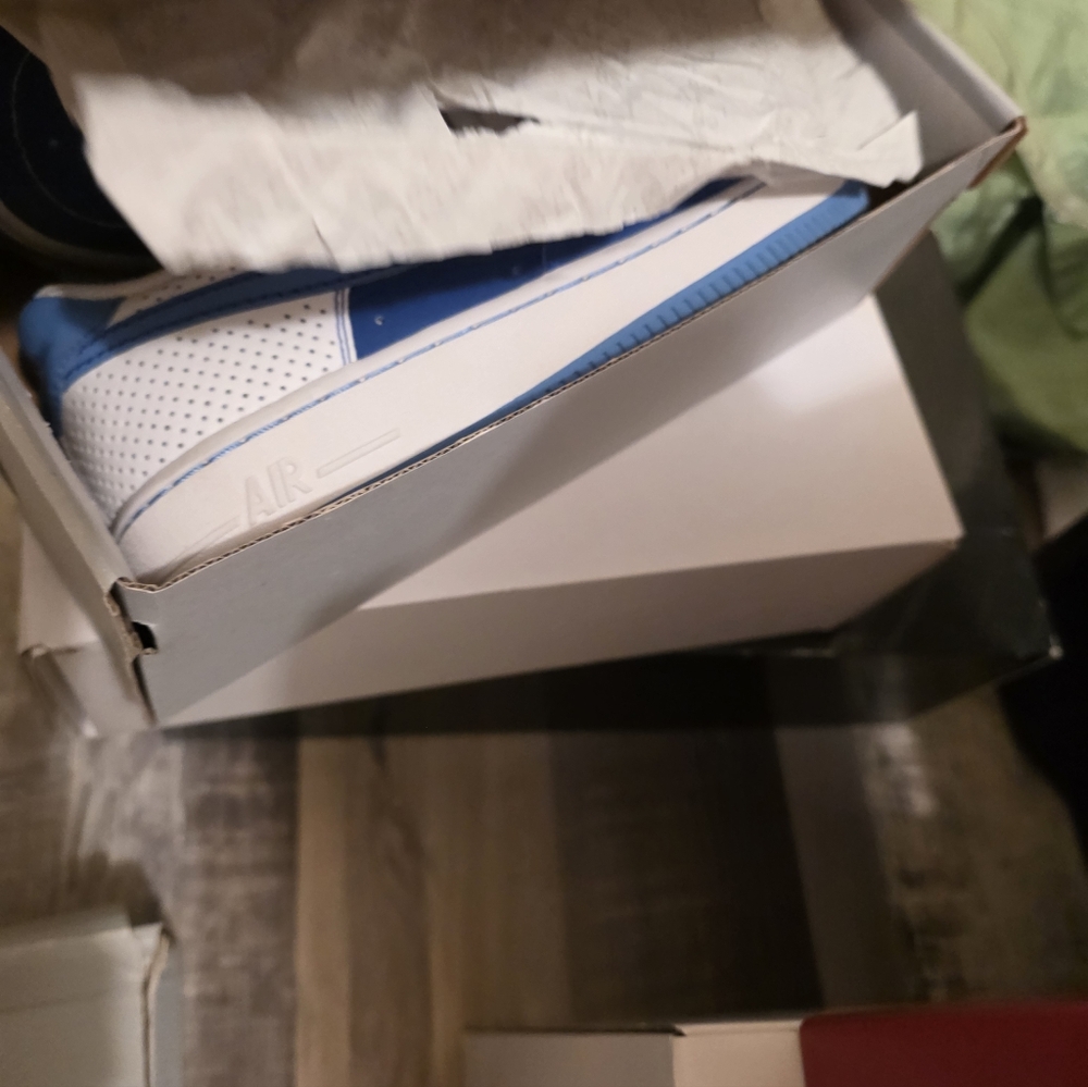 Womens Blue Nike Airforce 1s Size 4.5 Youth. 6 - 6.5 Womens - Picture 3 of 4